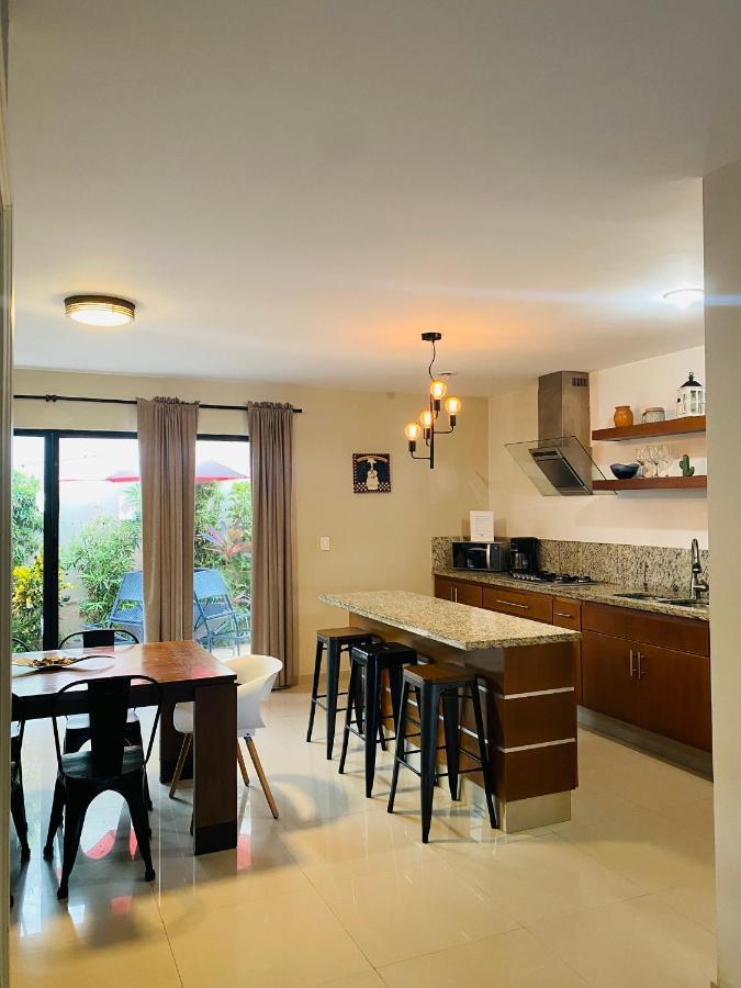 Departamento Muy Cerca De La Playa En Condominios La Paz Масатлан Екстериор снимка